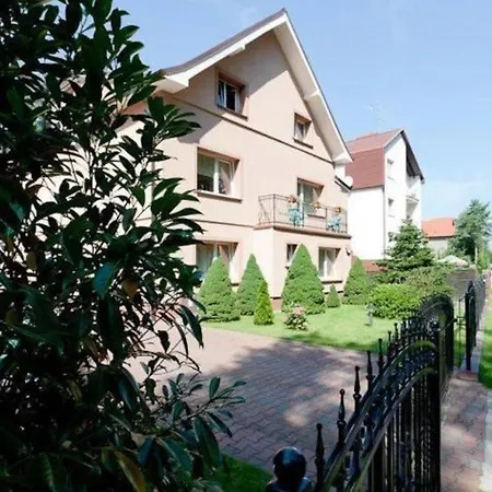 Janina Δωμάτια σε οικογενειακή κατοικία