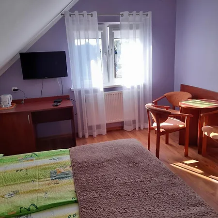 Δωμάτια σε οικογενειακή κατοικία Janina